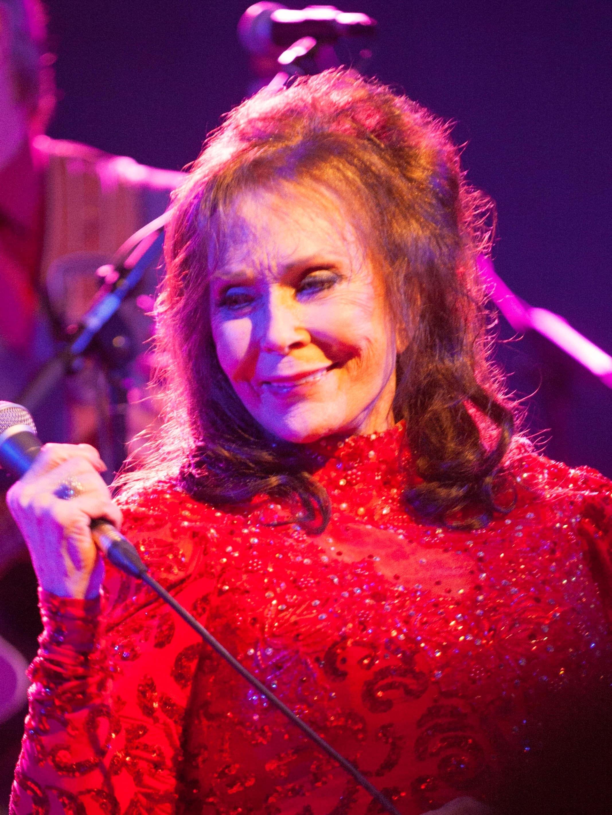 ロレッタ・リンの画像